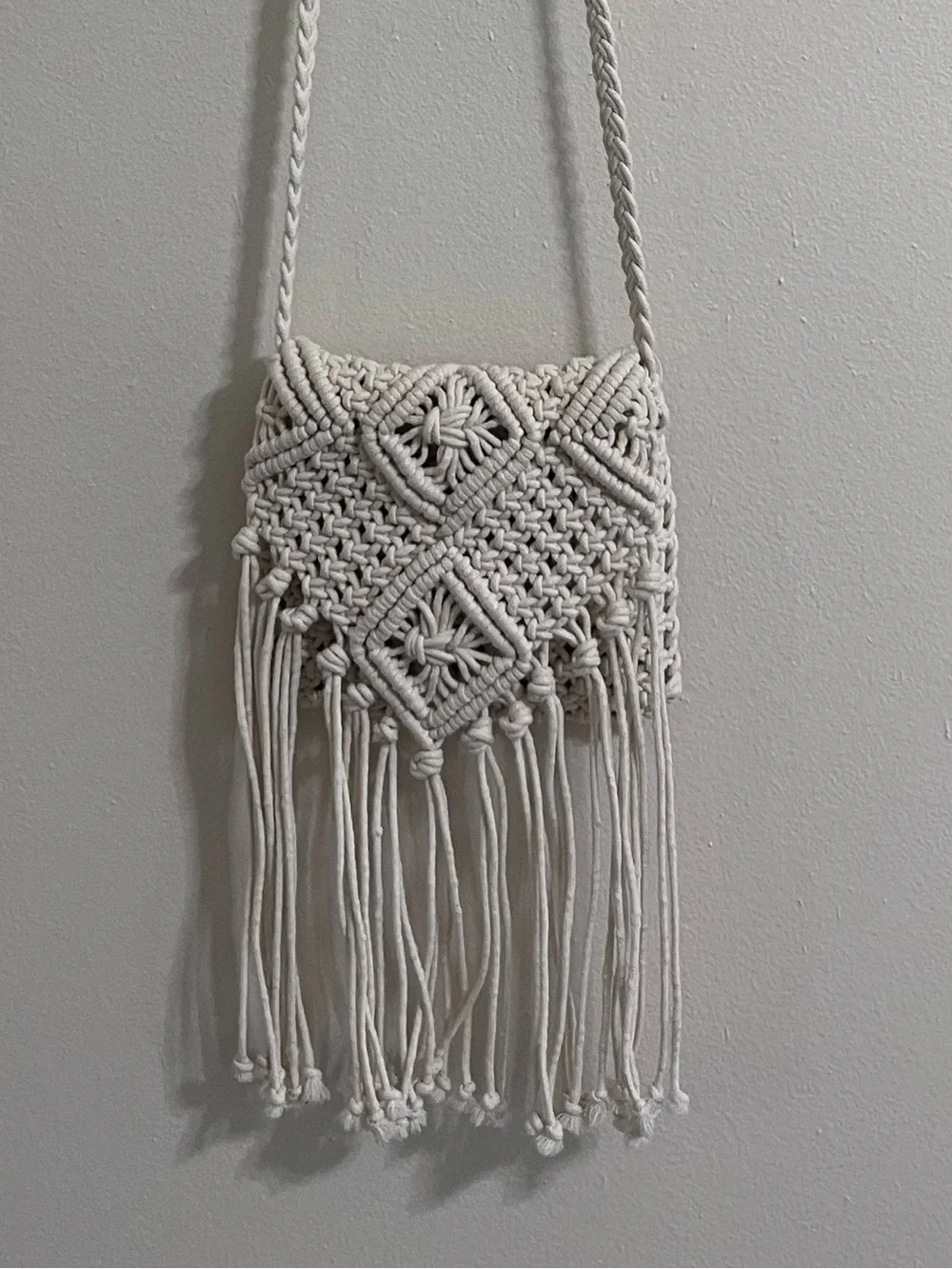 Handcrafted Macramé Fringe Crossbody Bag in Ivory